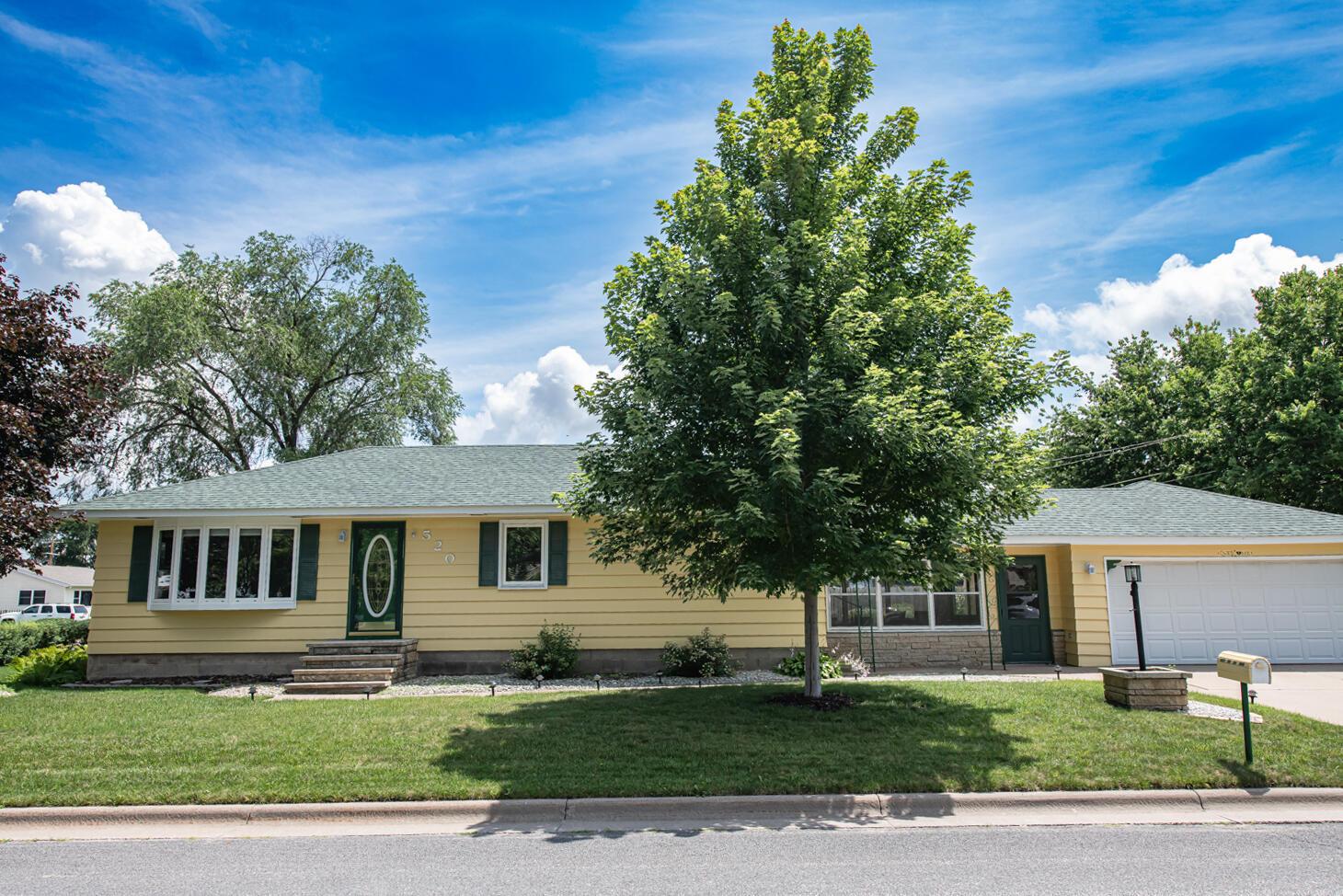 39th Ave, Winona, MN 55987