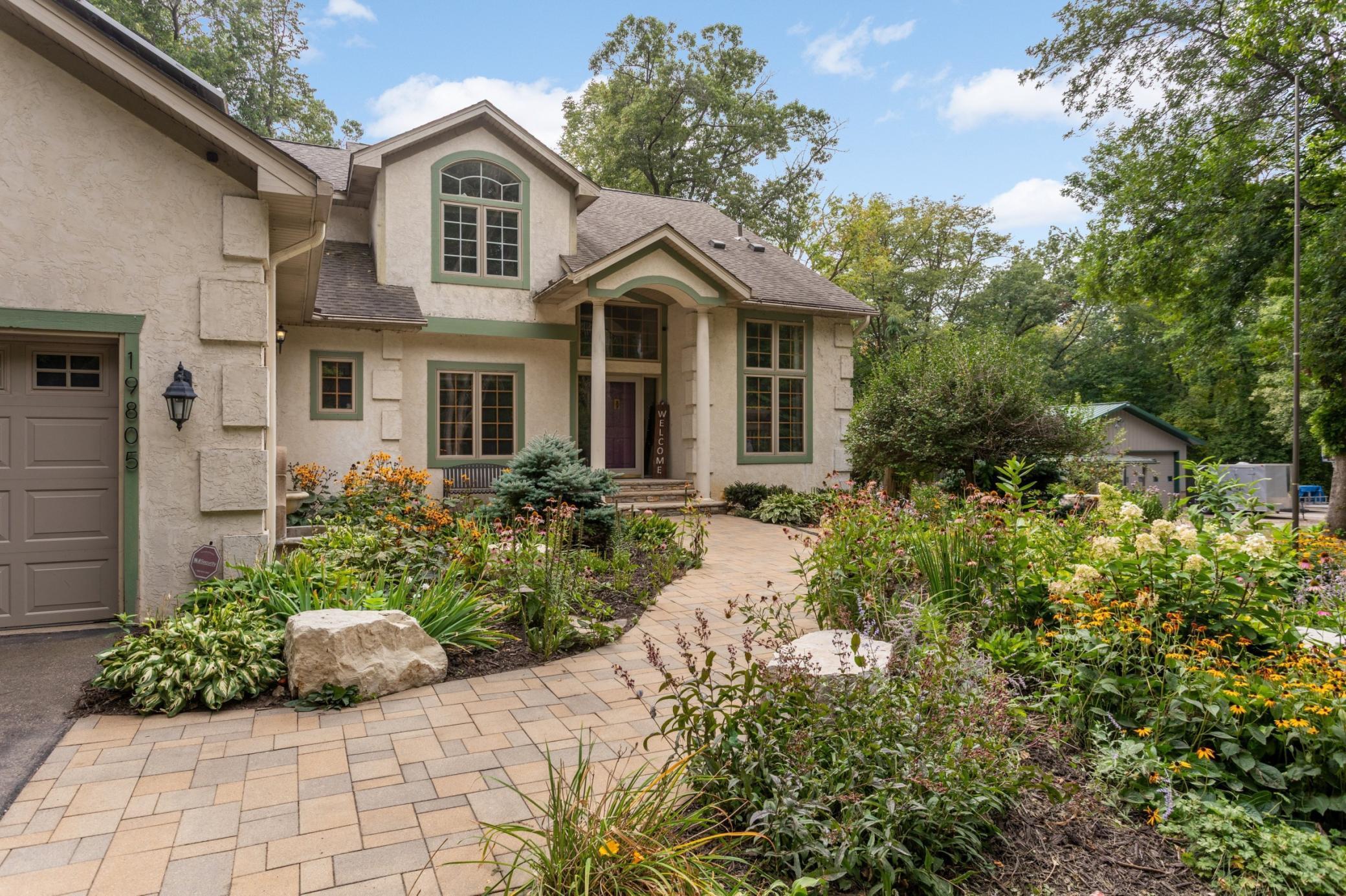 Olde Sturbridge Rd, Hamel, MN 55340