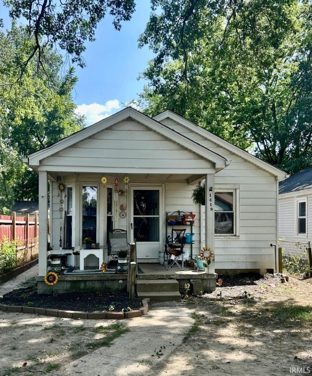 Taylor Ave, Evansville, IN 47714