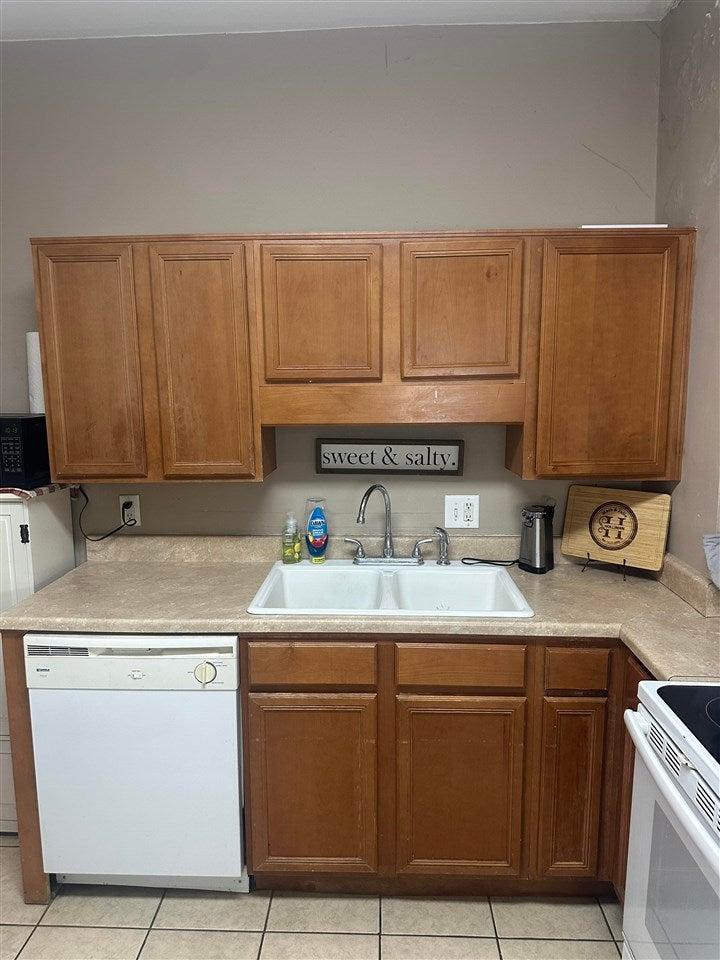Boulevard Pl, Connersville, IN 47331