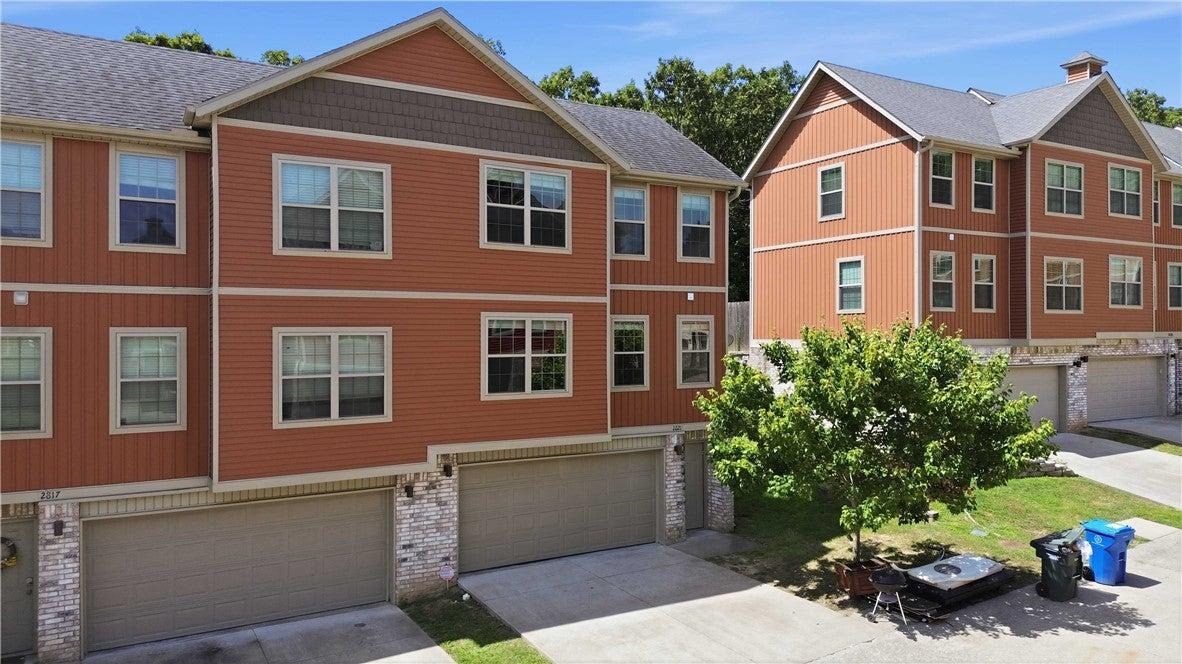 W Cottonwillow Way, Fayetteville, AR 72704