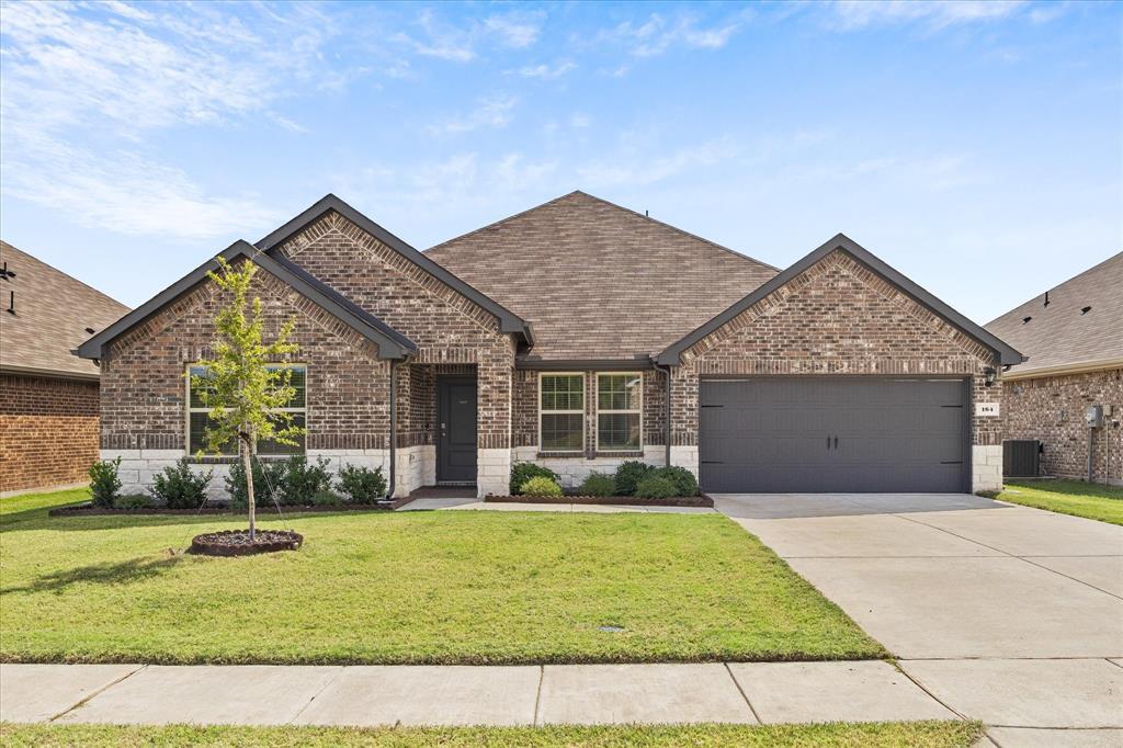 Mapleoak Dr, Caddo Mills, TX 75135