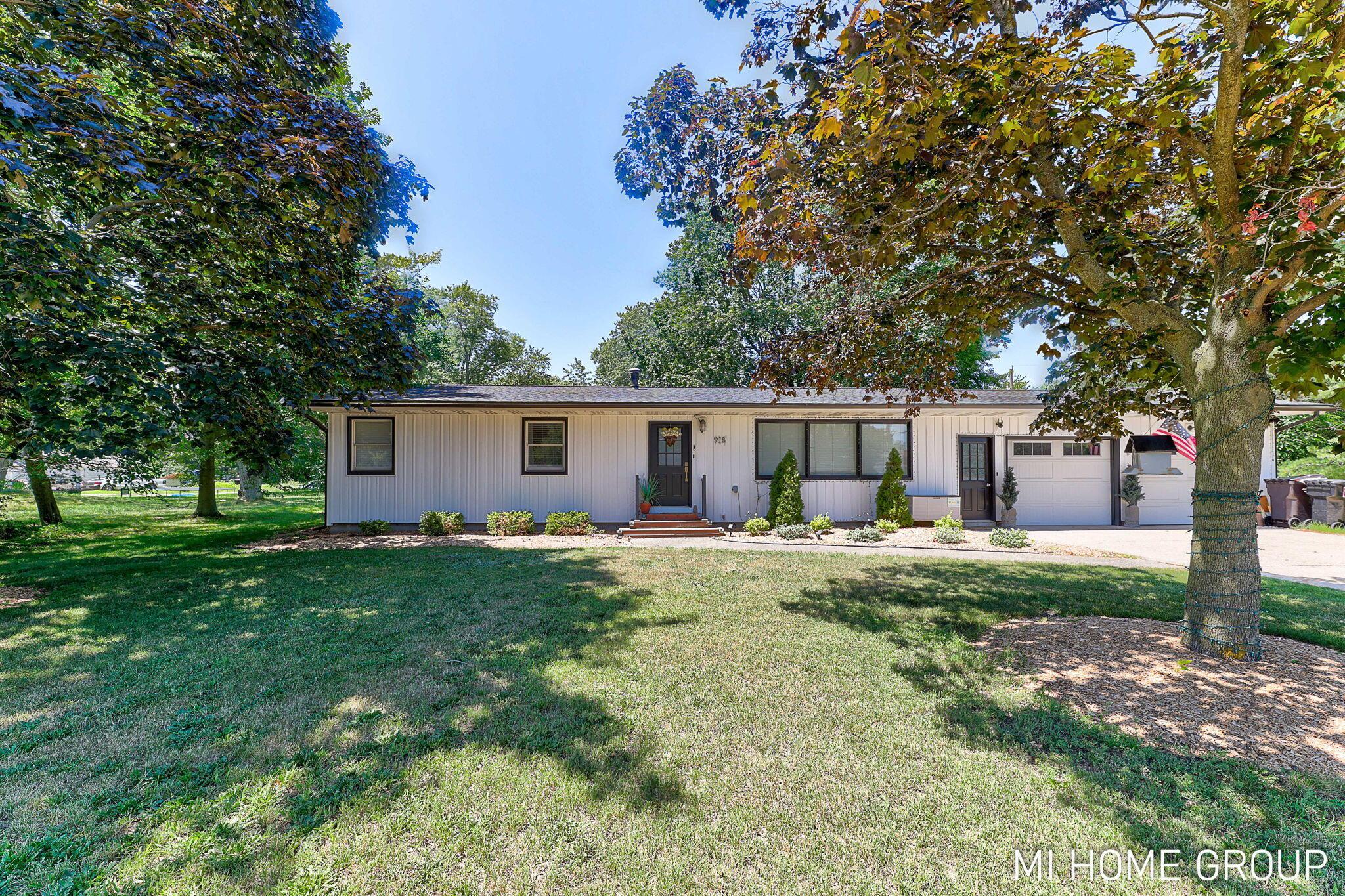 136th Ave, Holland, MI 49424