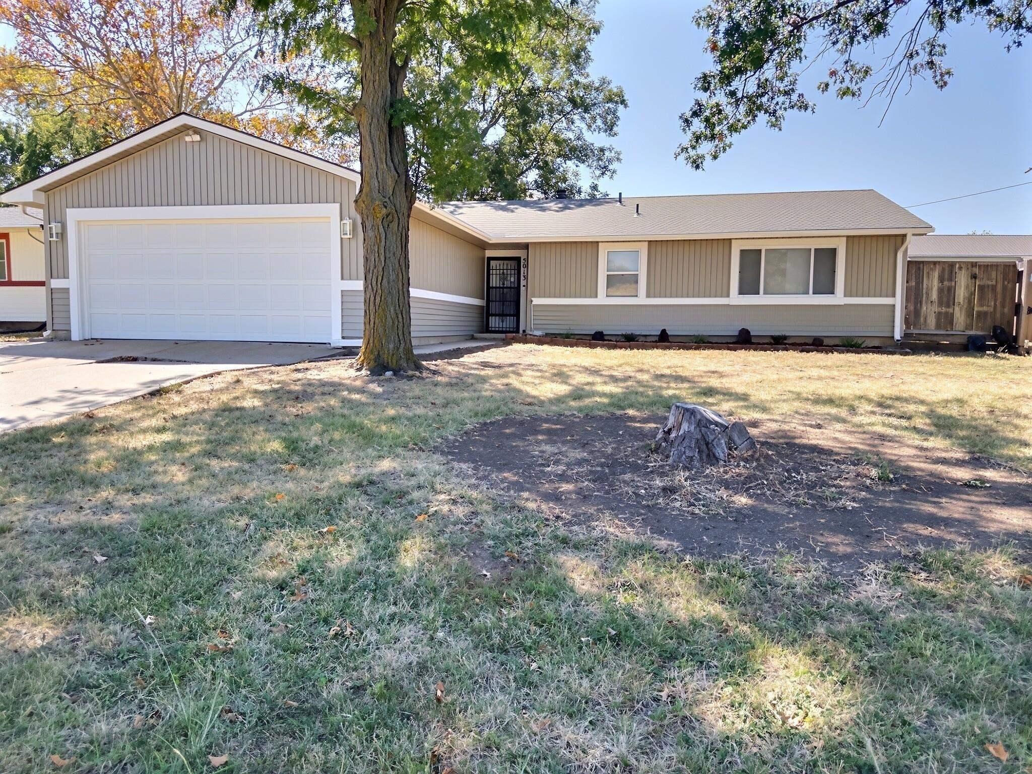 Looman St, Wichita, KS 67220