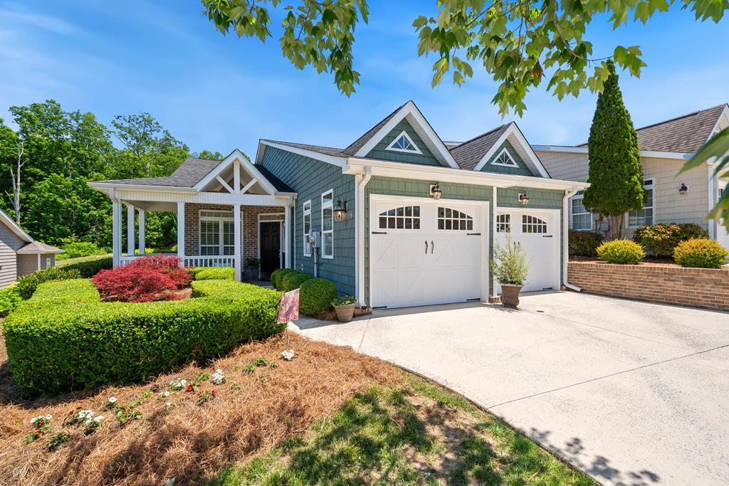 Hillhouse Ln, Ringgold, GA 30736