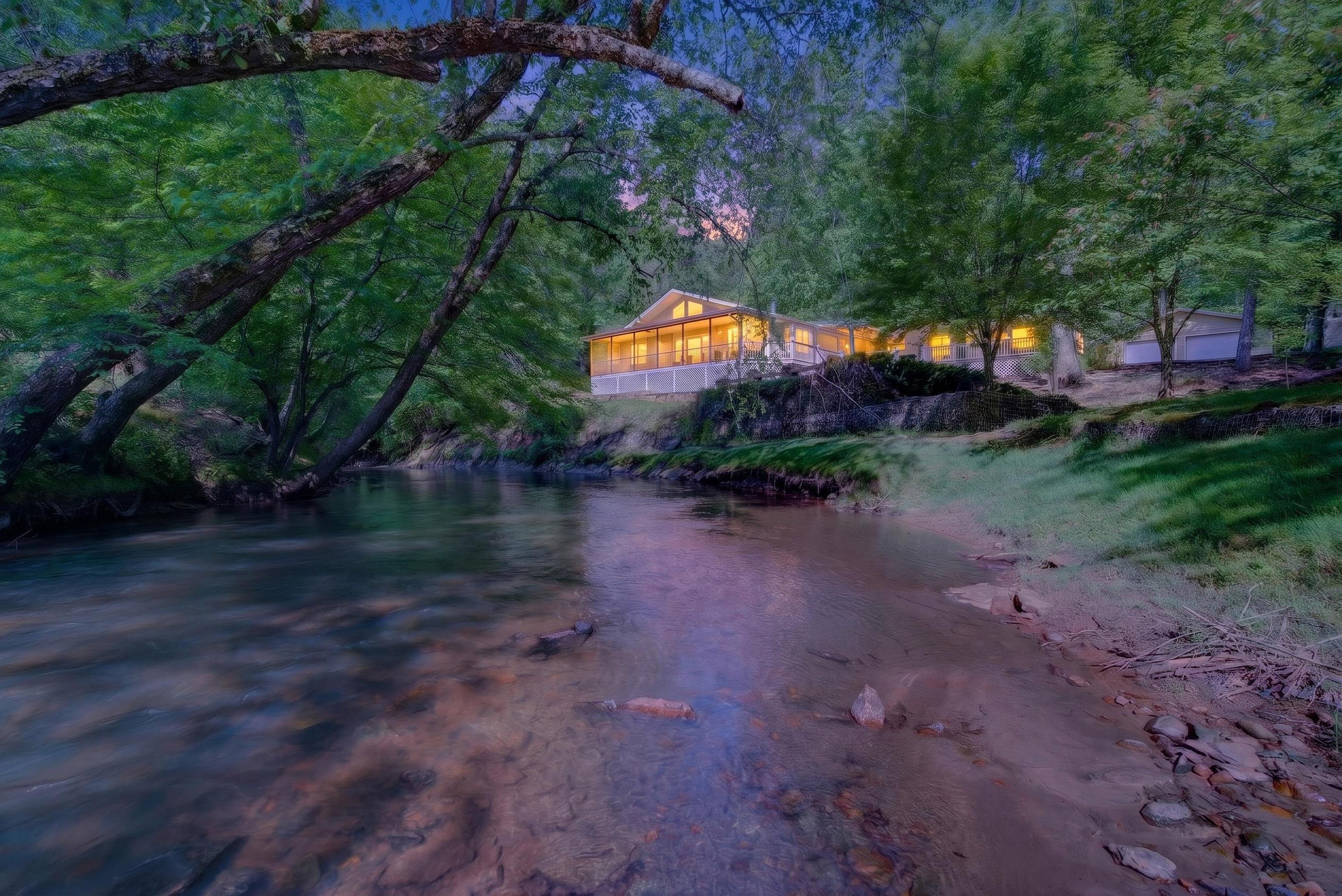 Mountain Rivers Rd, Mineral Bluff, GA 30559
