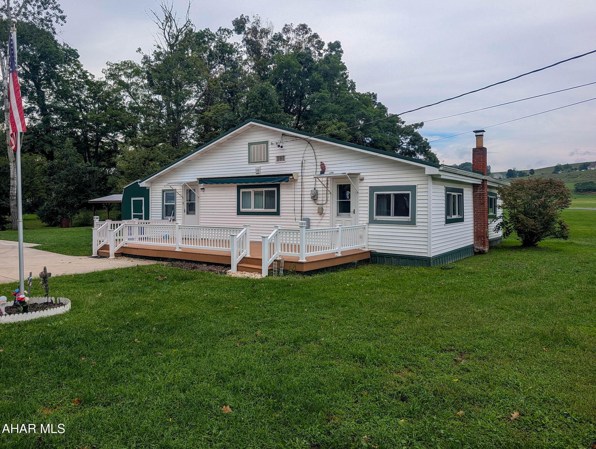Wayne Blvd, Alum Bank, PA 15521