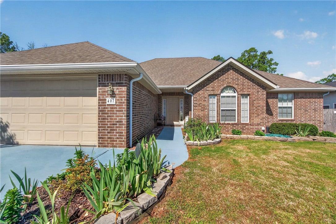 Nw J St, Bentonville, AR 72712