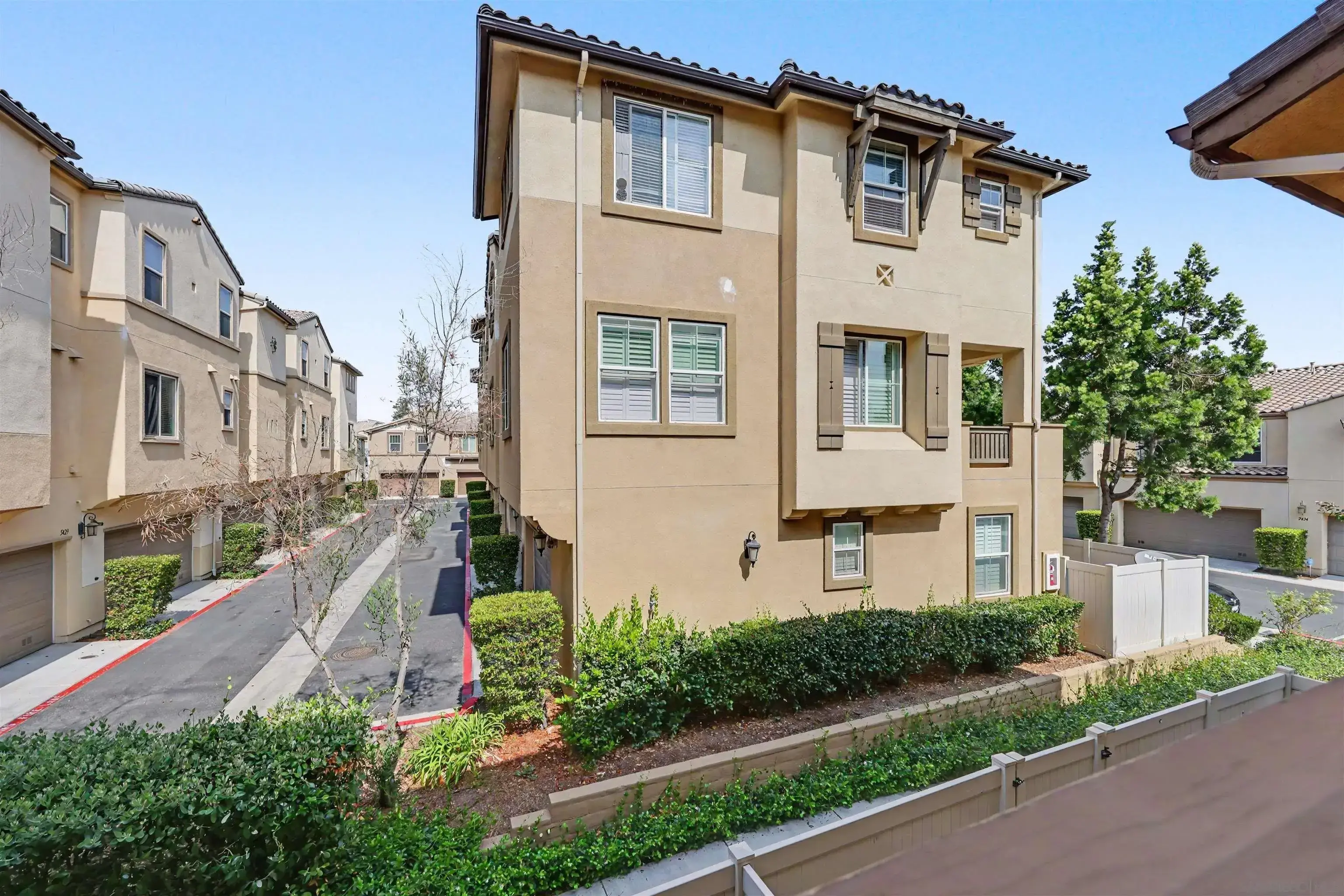 Santa Gloria, San Diego, CA 92154