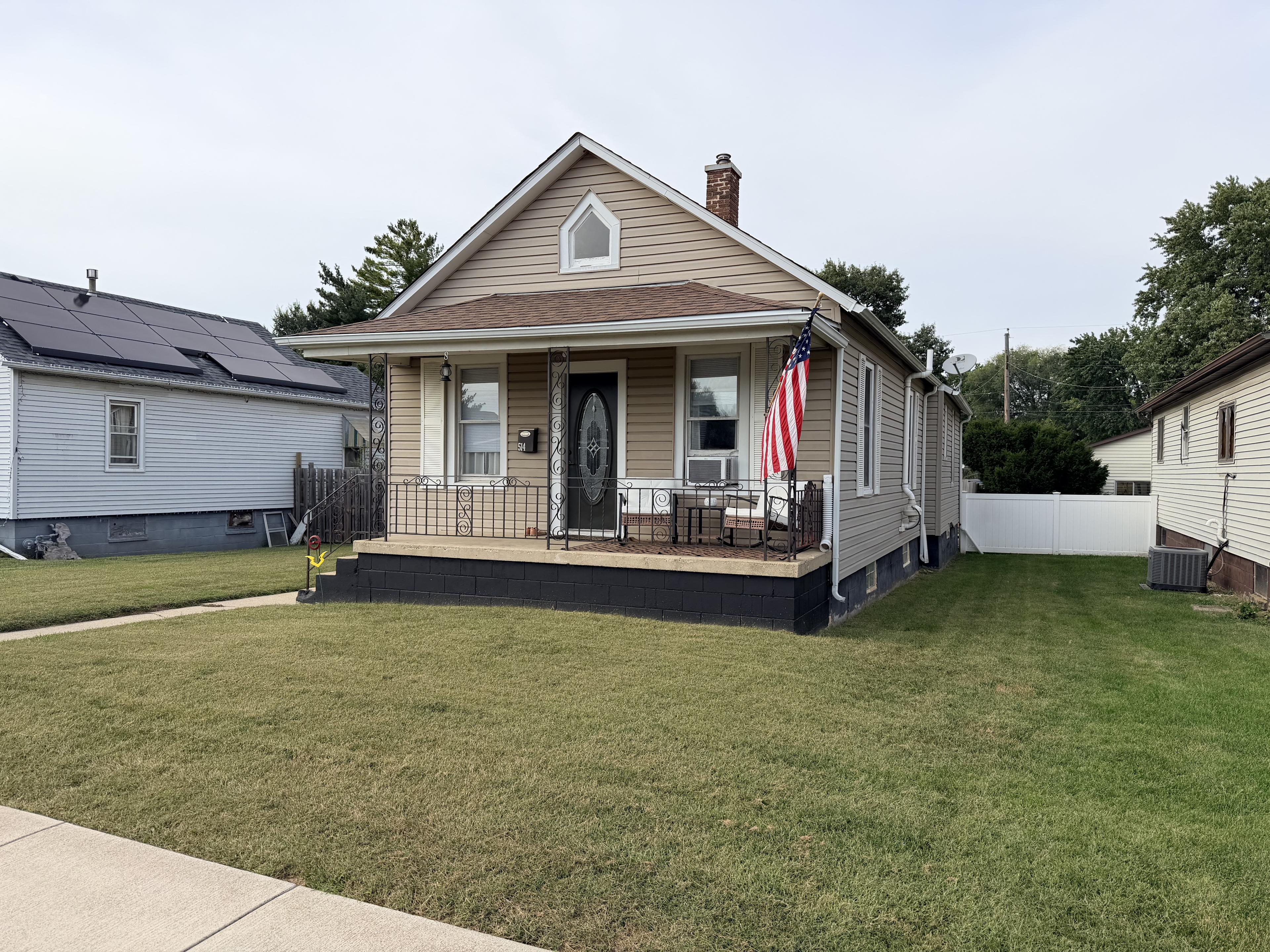 W Erie St, Spring Valley, IL 61362
