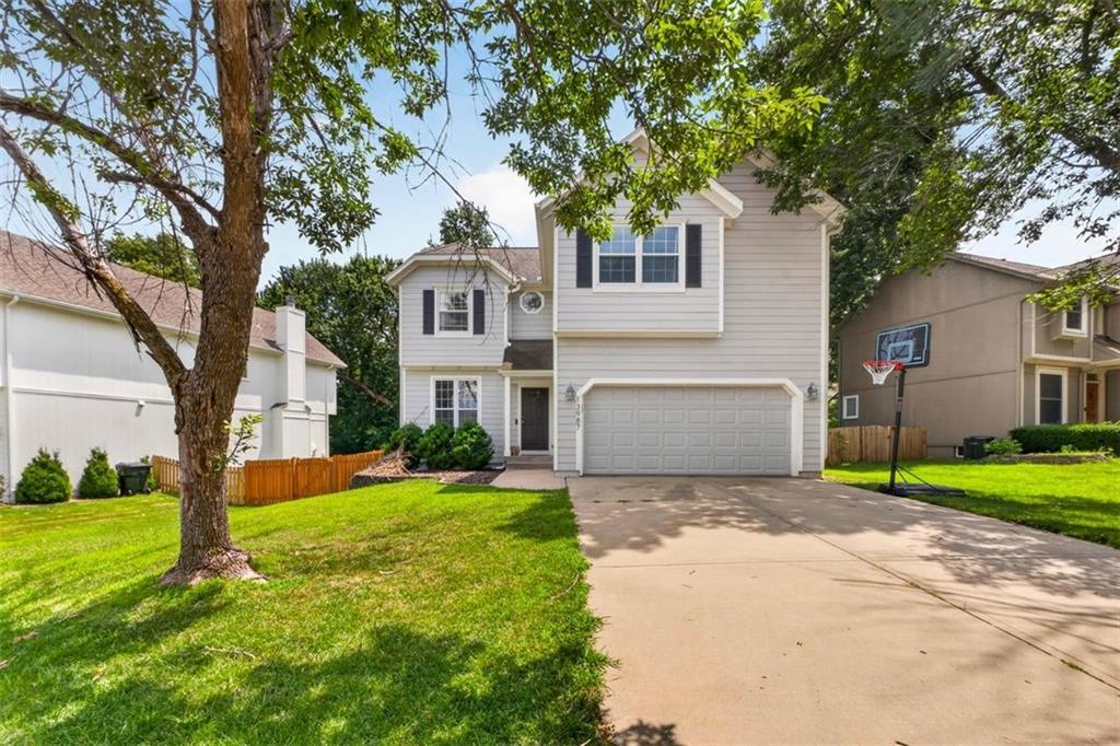 W 147th St, Olathe, KS 66062