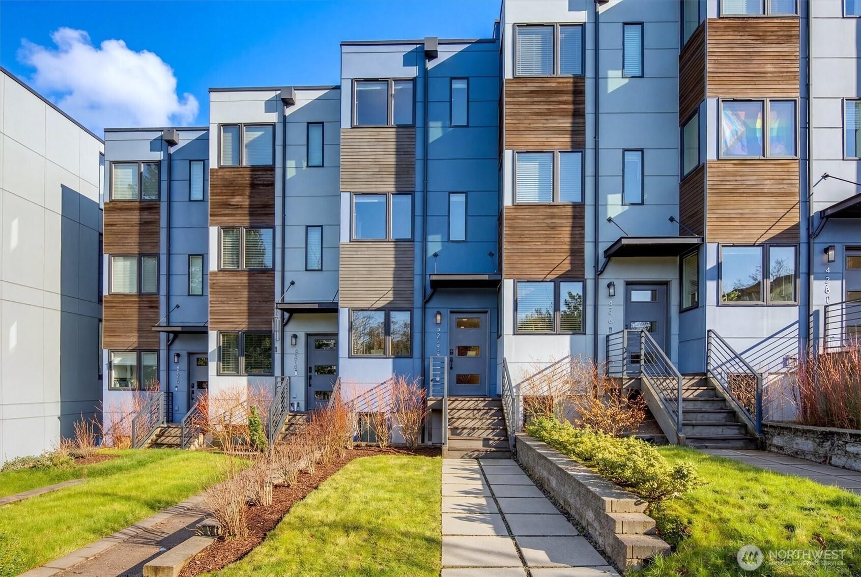 Ne 50th St, Seattle, WA 98105