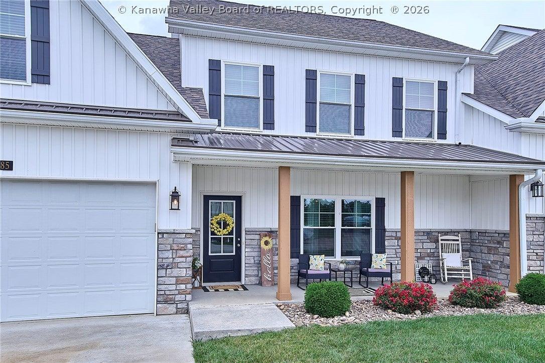 Steve Cir, Hurricane, WV 25526
