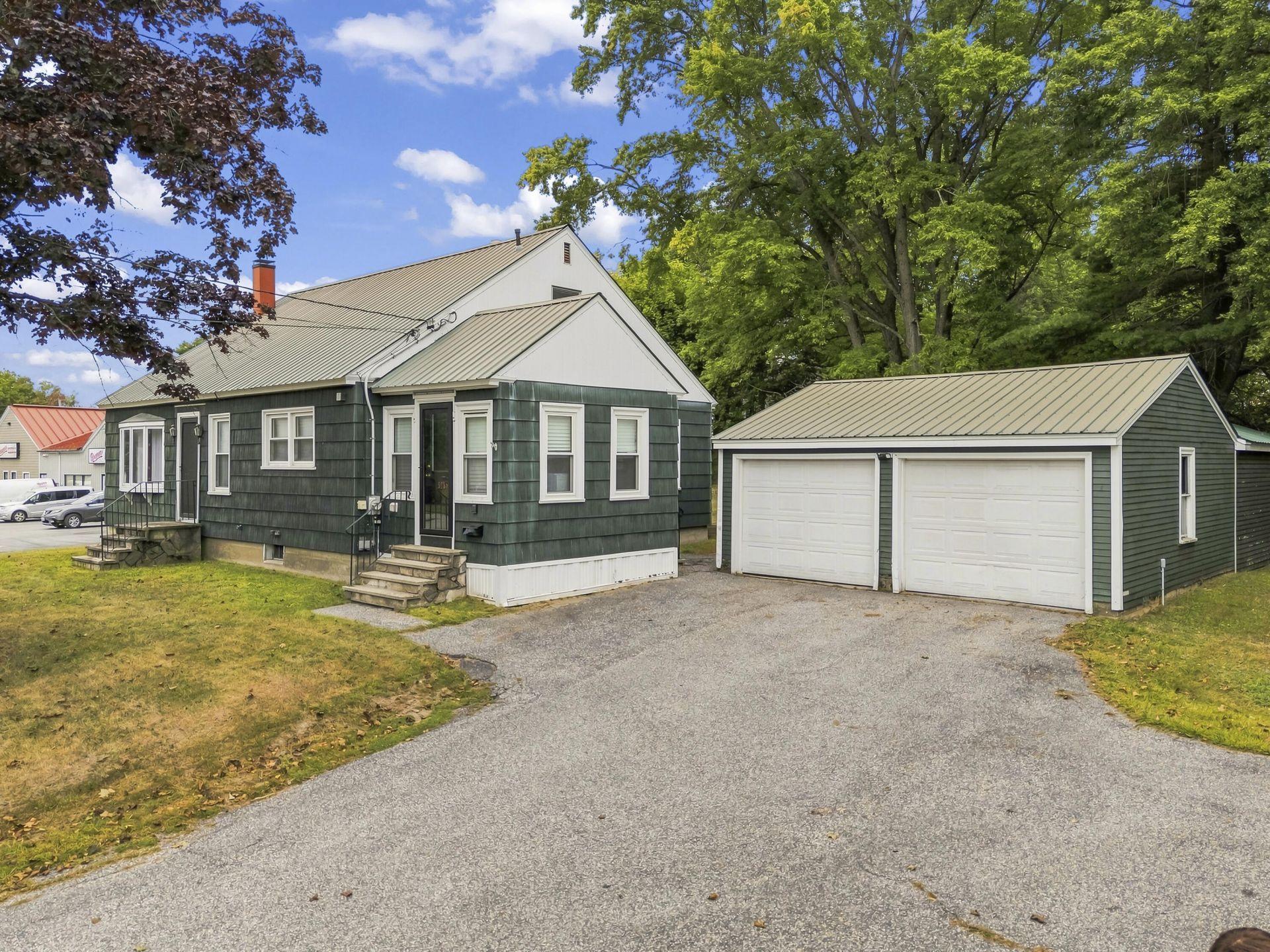 Minot Ave, Auburn, ME 04210