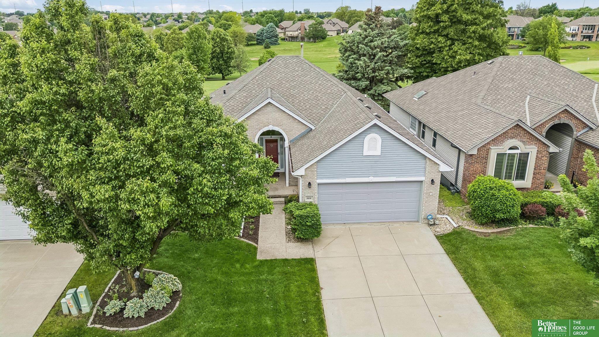 S 172nd Cir, Omaha, NE 68136