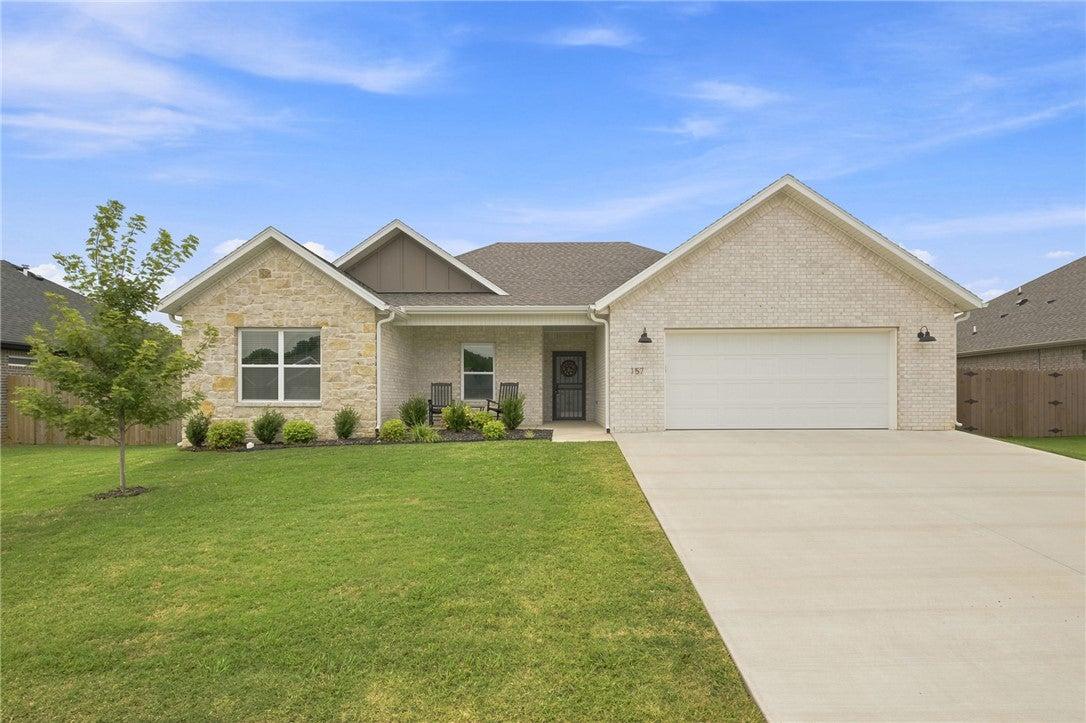 N Adler Ave, Farmington, AR 72730