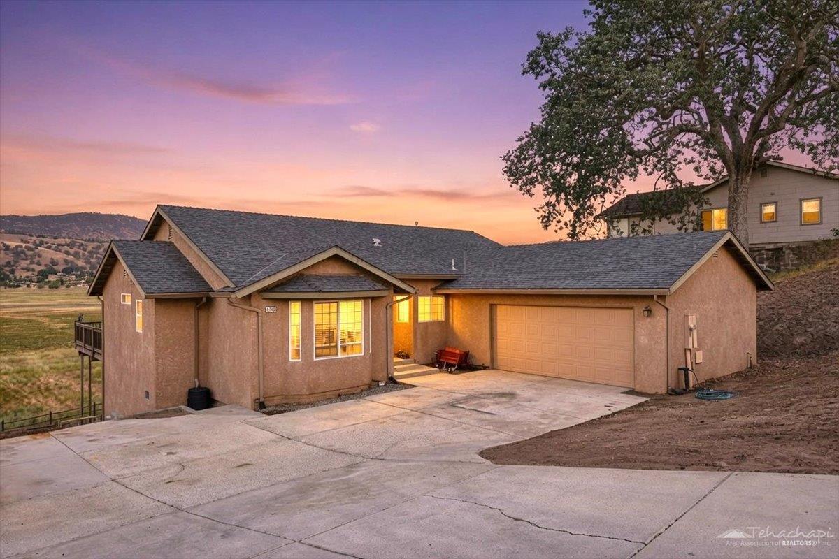 Dart Dr, Tehachapi, CA 93561