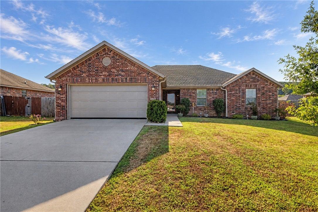 Silver Oak St, Elkins, AR 72727