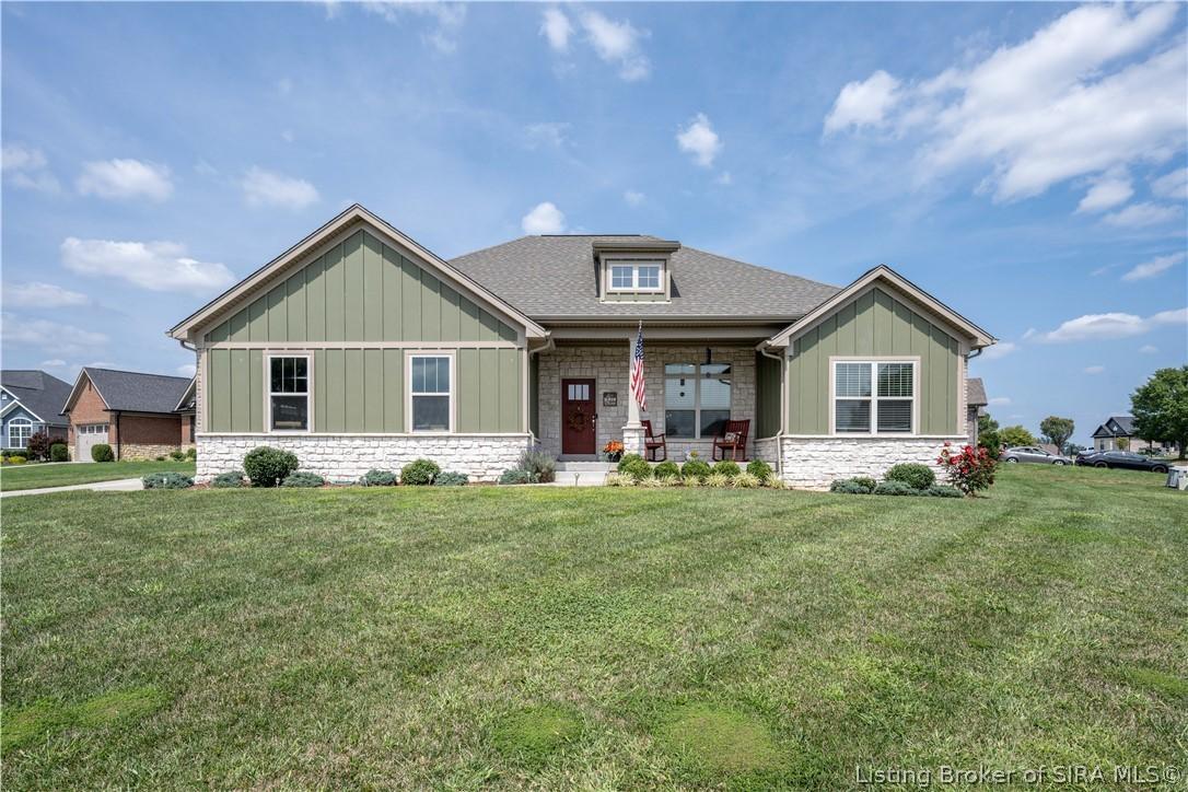Champions Ct, Henryville, IN 47126