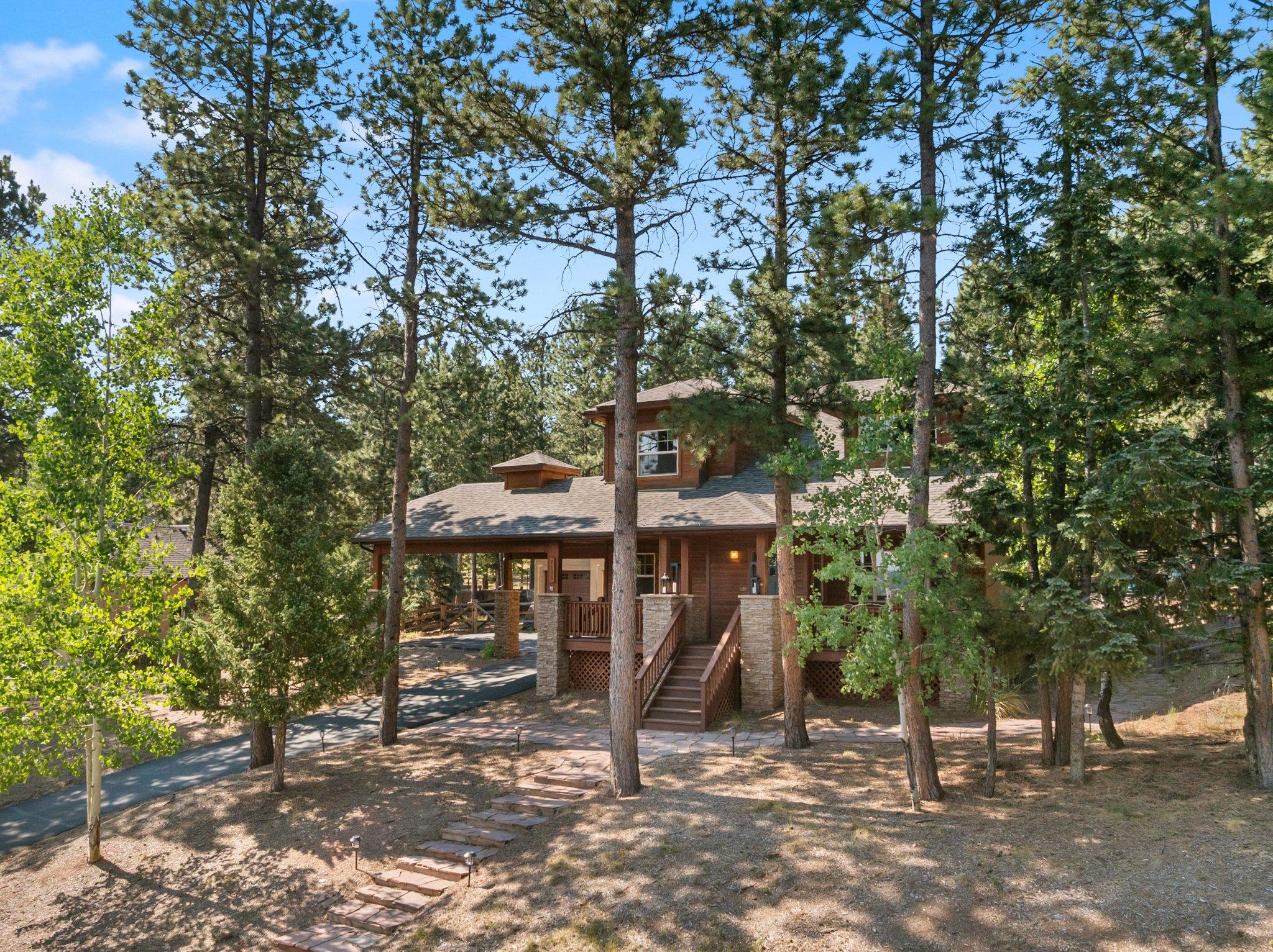 Karen Ln, Woodland Park, CO 80863