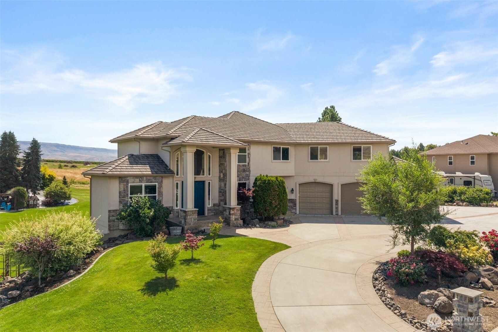 Westridge Pl, Wenatchee, WA 98801