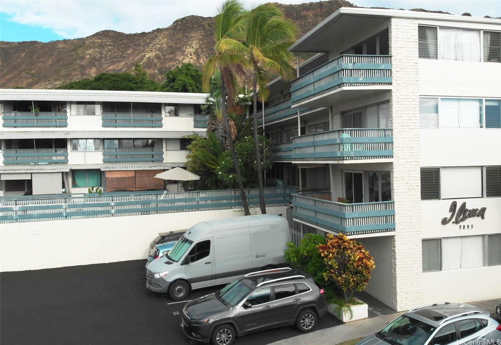 Pualei Cir, Honolulu, HI 96815