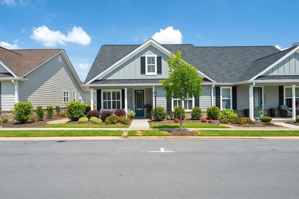 Pacer Ln, Dalton, GA 30721