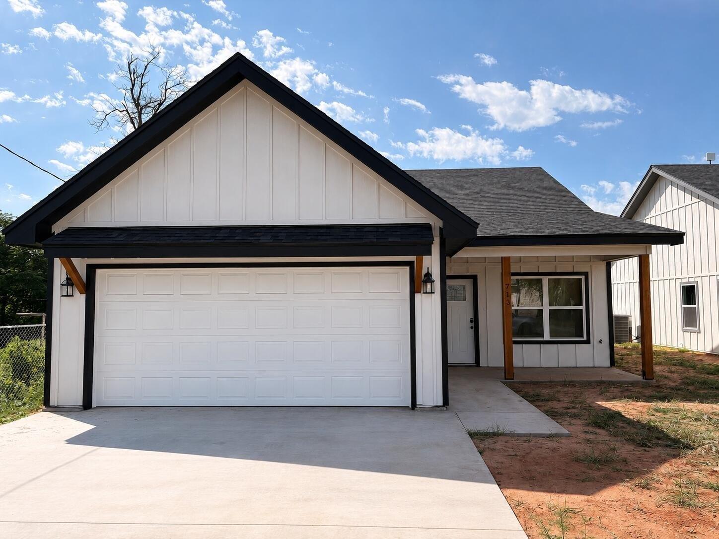 W 18th St, San Angelo, TX 76903