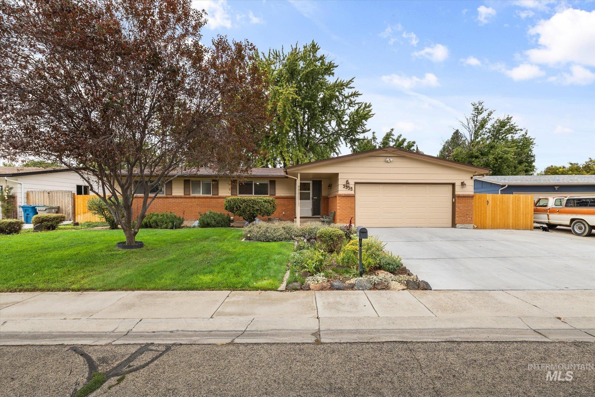 N Manchester St, Boise, ID 83704