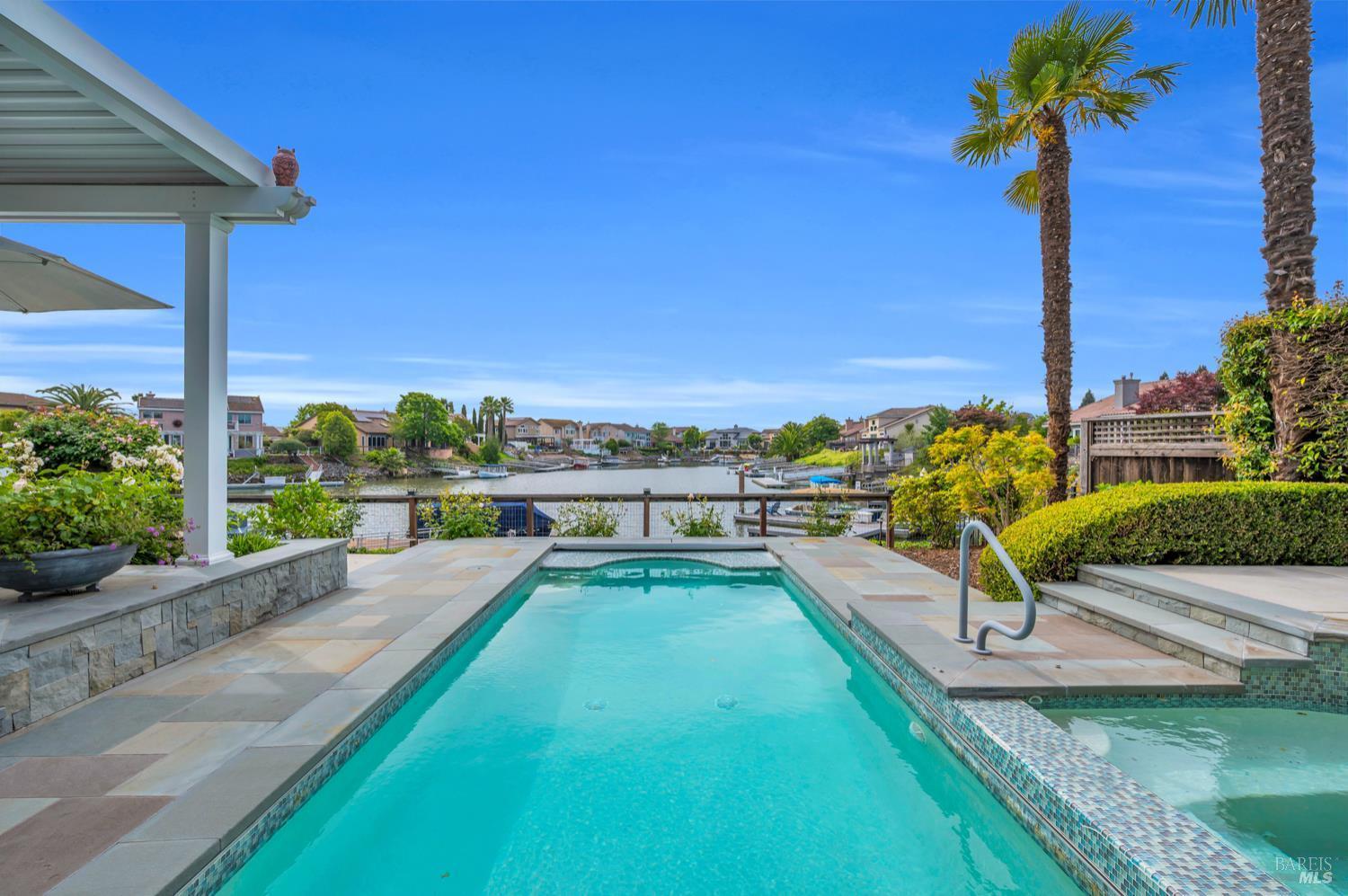 N Newport Dr, Napa, CA 94559