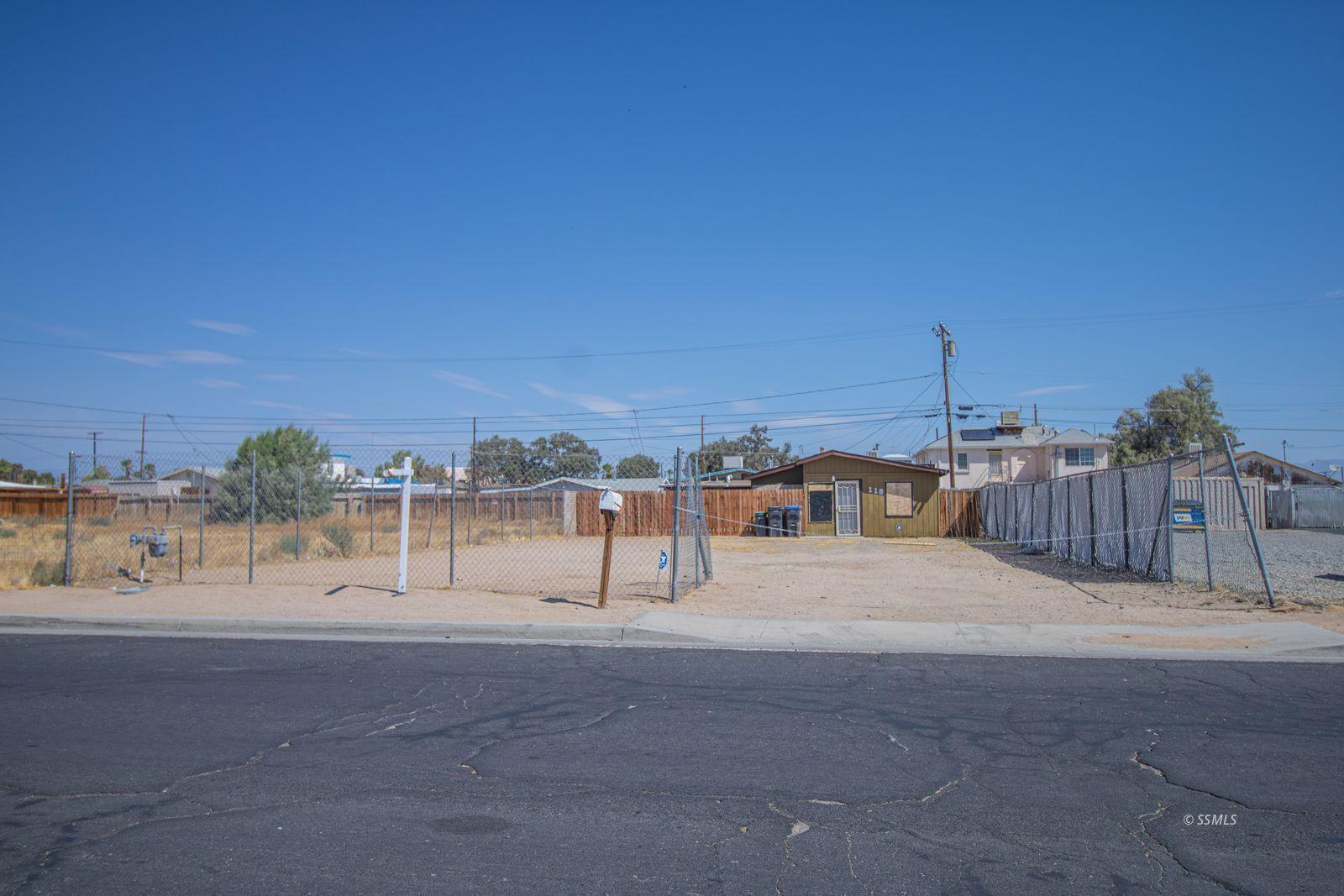 W Wilson Ave, Ridgecrest, CA 93555