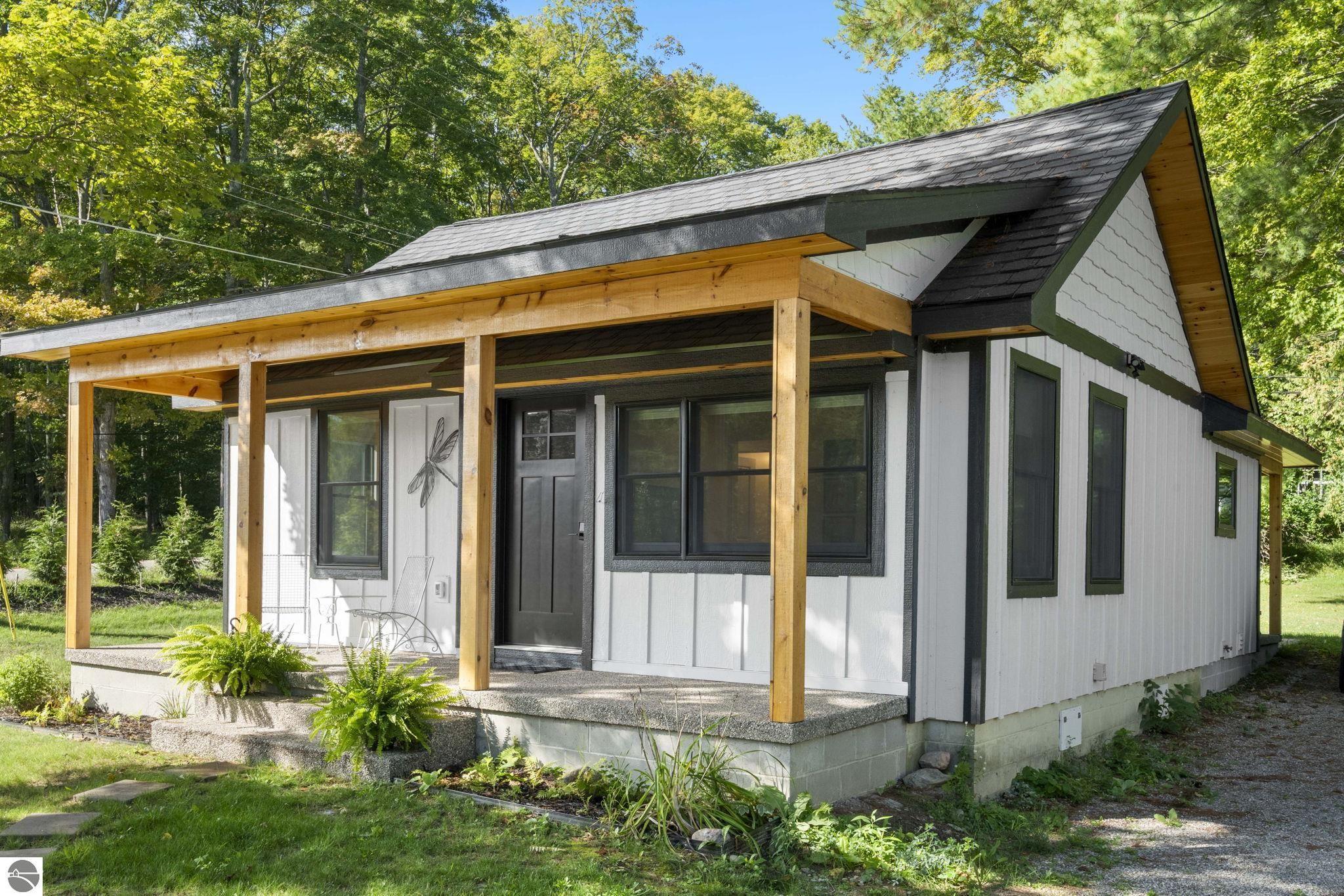 S Shabwasung St, Northport, MI 49670