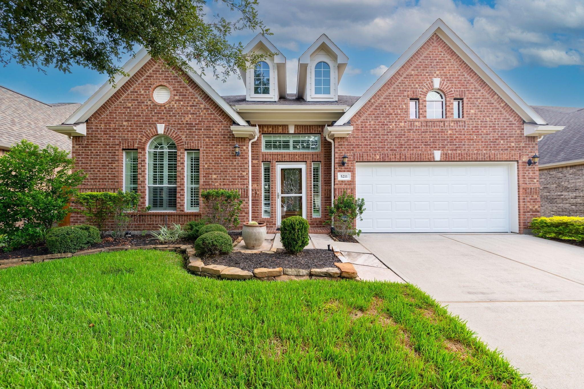 Addison Hills Ln, Katy, TX 77494