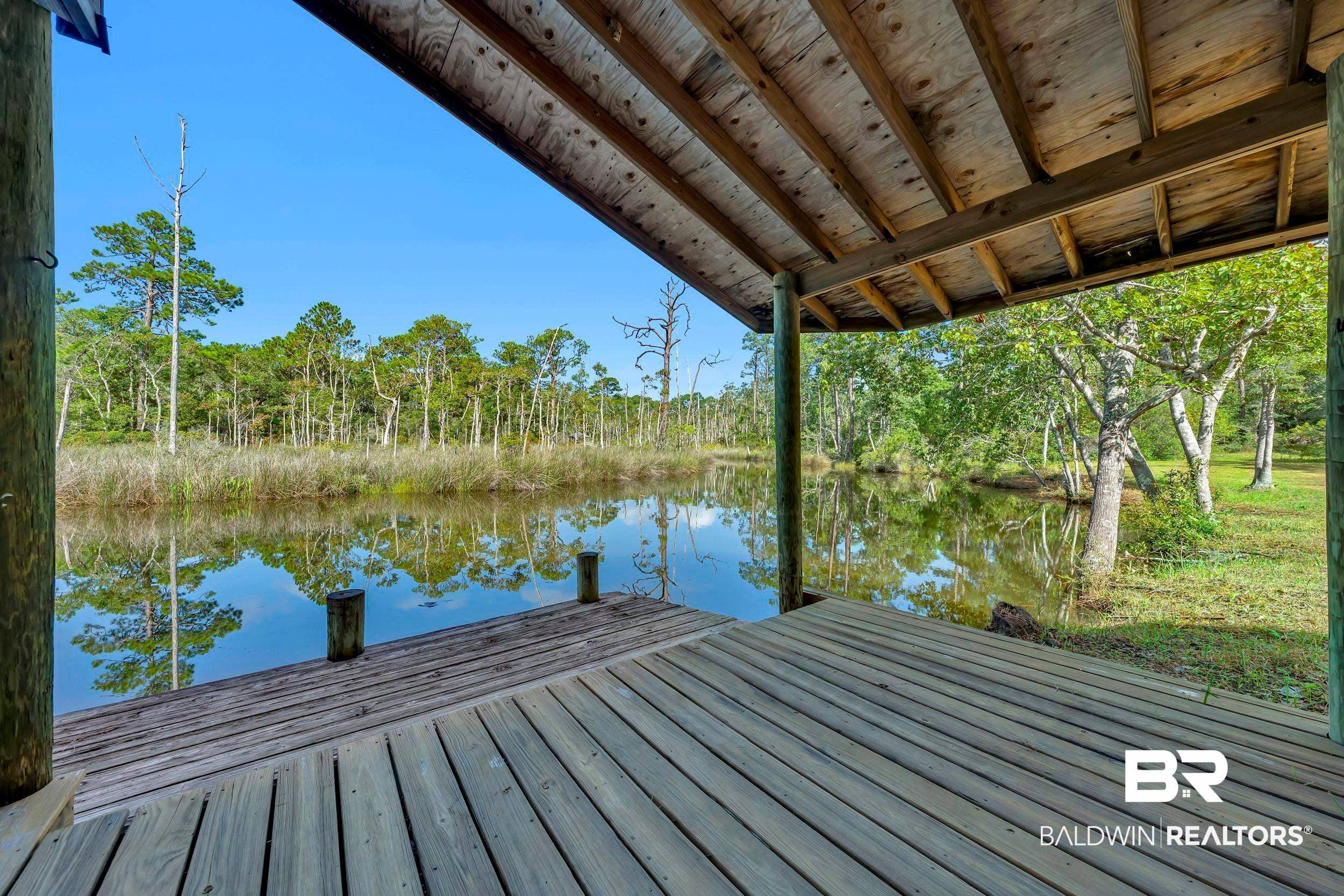 N Bayou Rd, Lillian, AL 36549