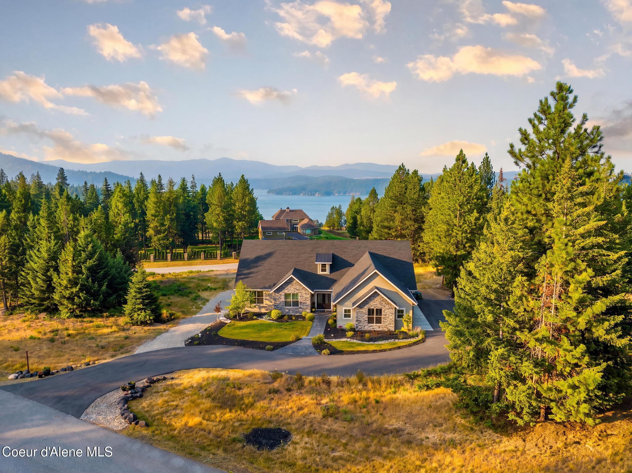 S Hana Dr, Harrison, ID 83833