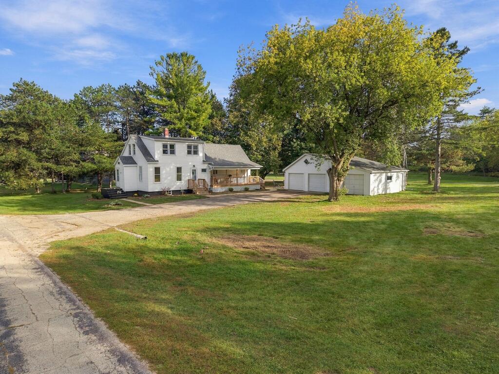 W Duluth Pl, Sturgeon Bay, WI 54235