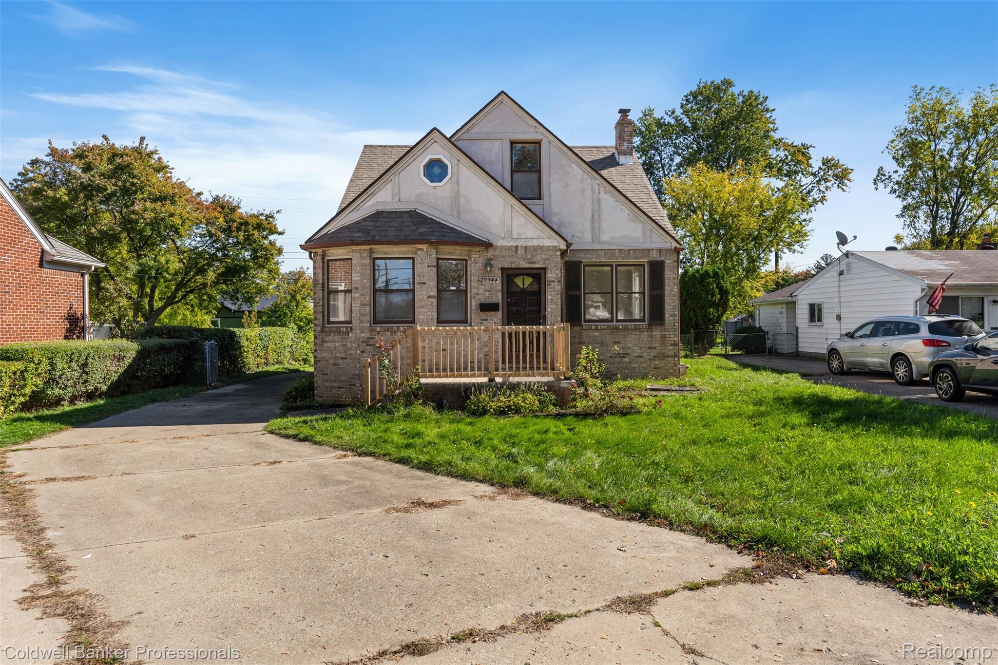 Utica Rd, Roseville, MI 48066