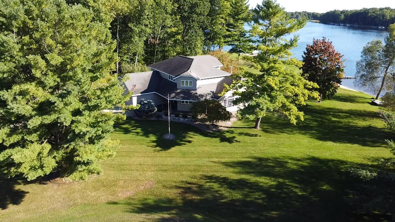 Queens Ct, Gladwin, MI 48624
