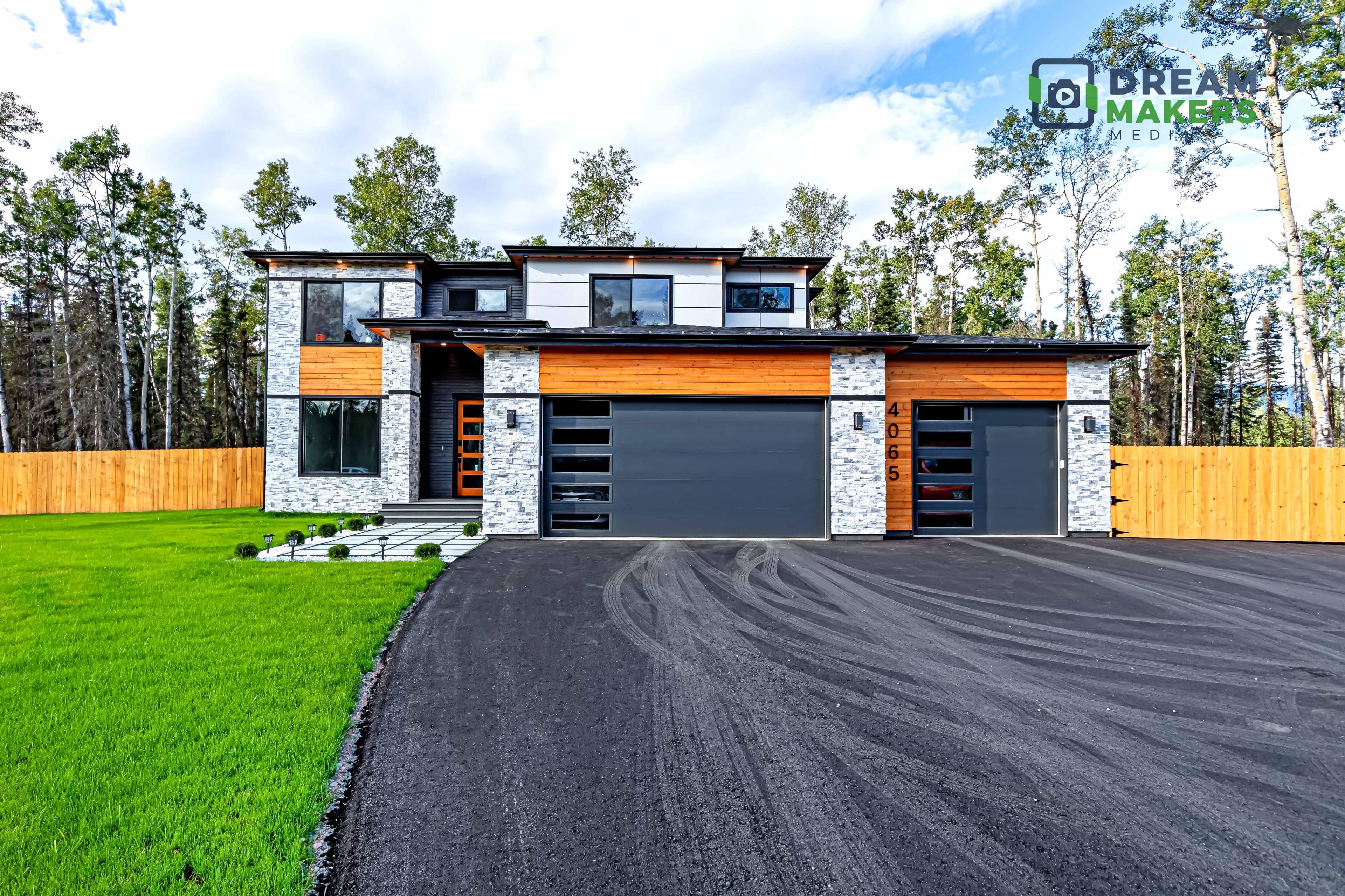 W Alliance Dr, Wasilla, AK 99623