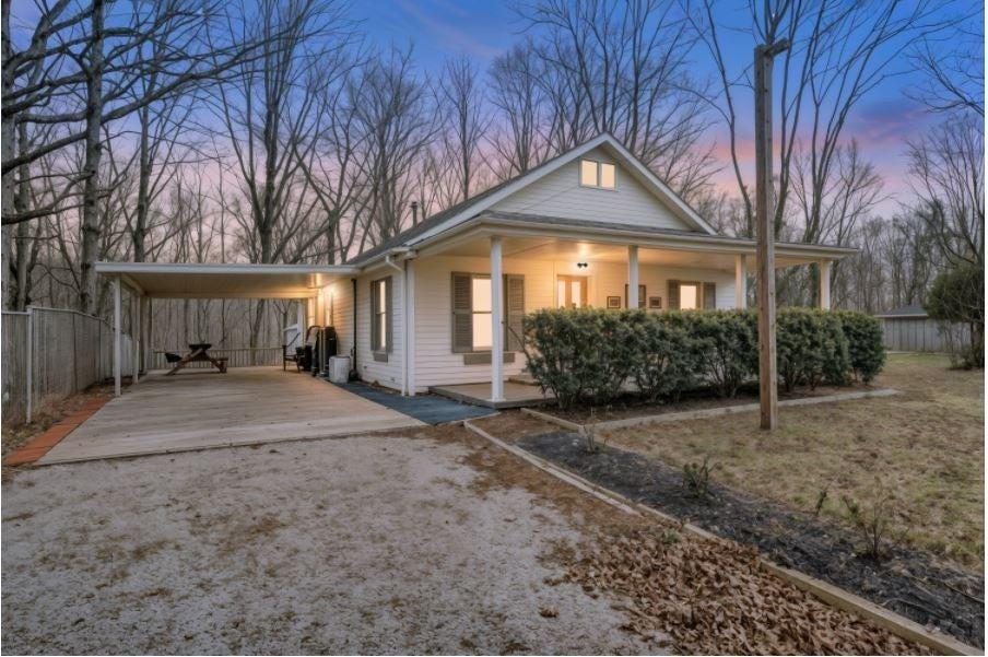 Spring St, Monteagle, TN 37356