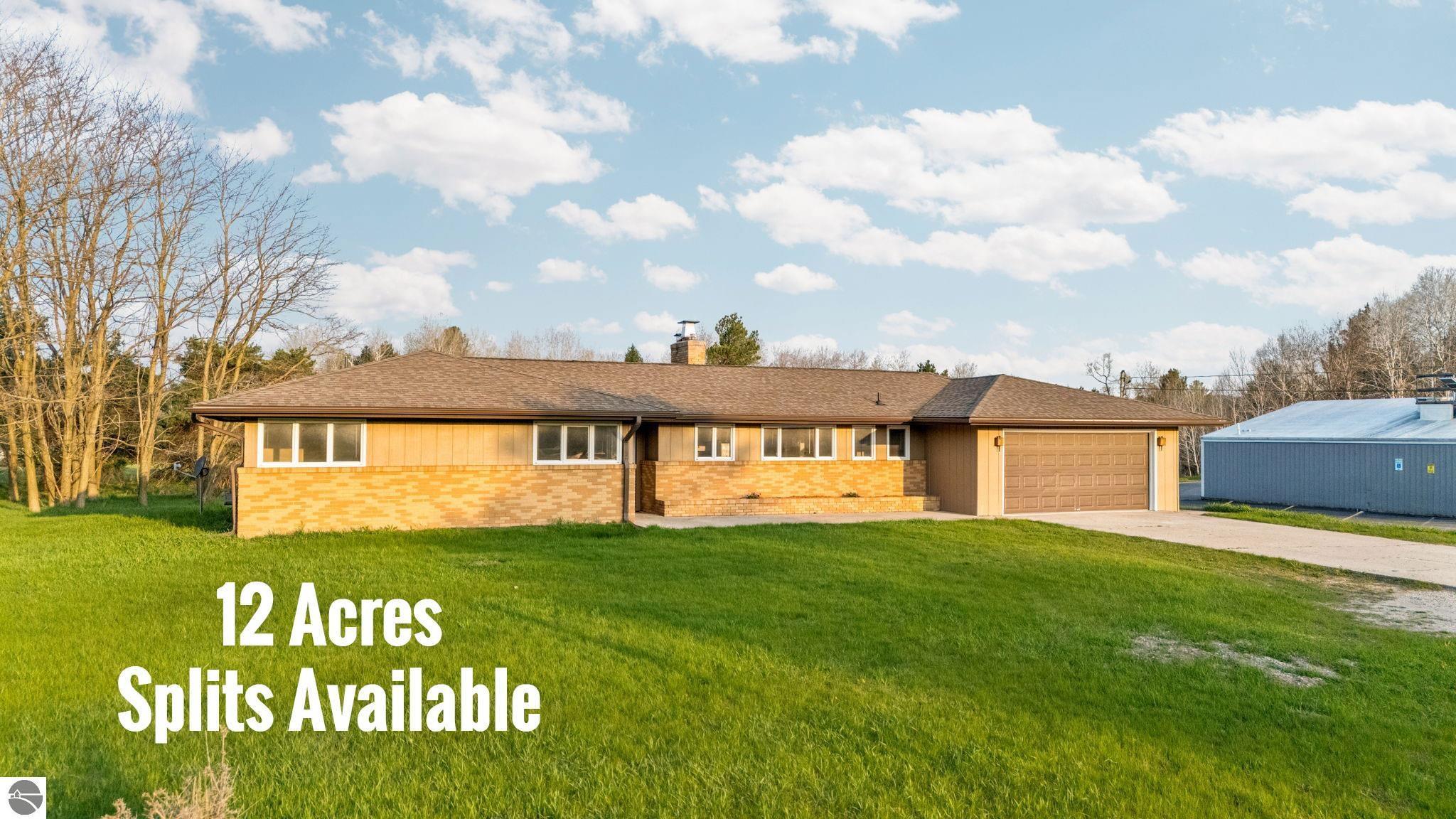 S Division St, Bellaire, MI 49615
