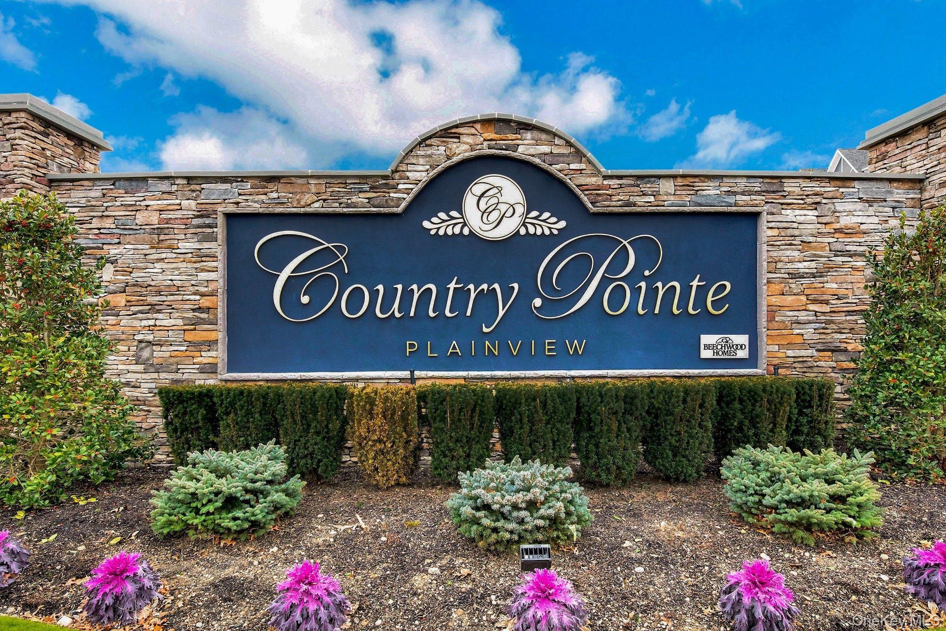 Winterberry Dr, Plainview, NY 11803