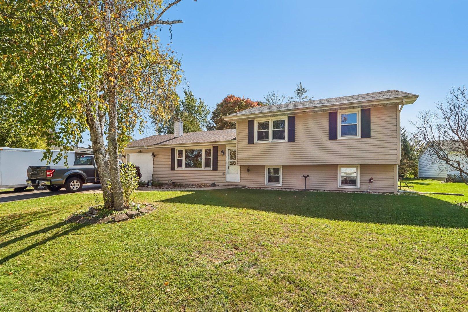 Esch Rd, Twin Lakes, WI 53181