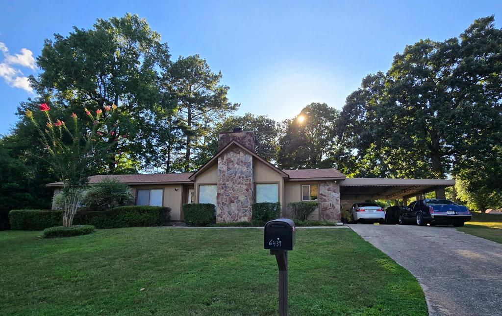Villastone Dr, Columbus, GA 31909