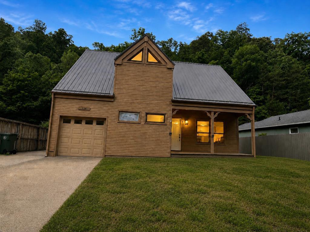 E Keyser Heights Dr, Pikeville, KY 41501