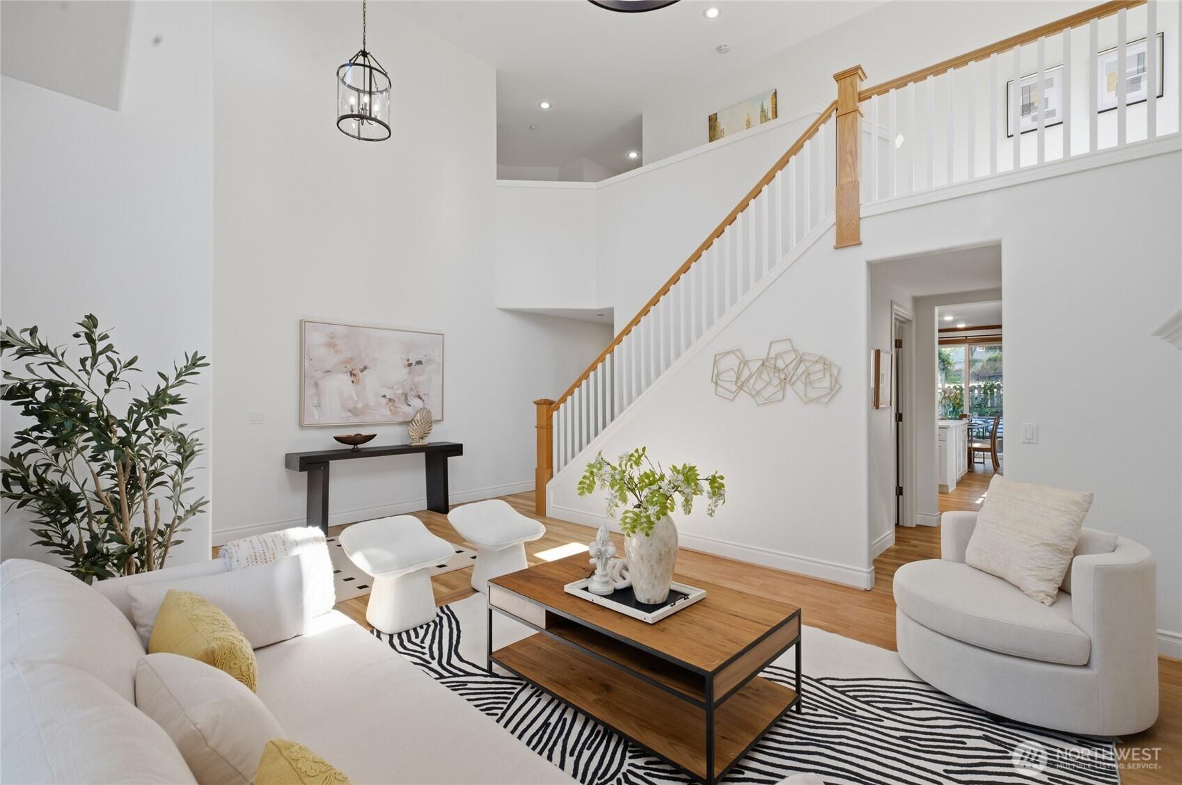 145th Pl Se, Bellevue, WA 98007