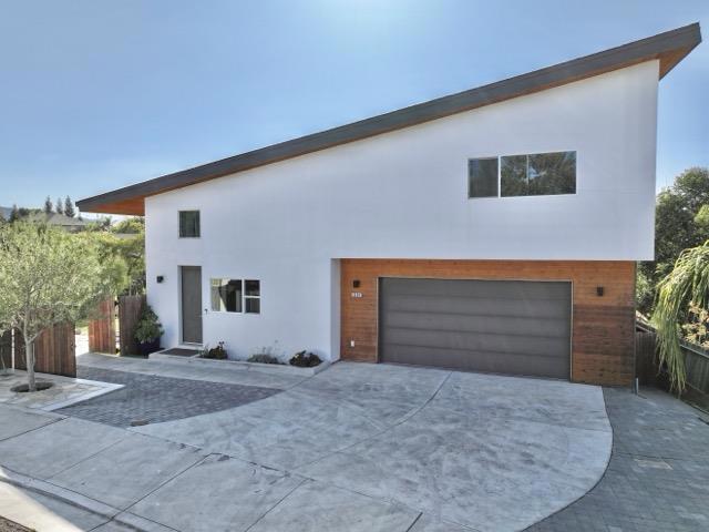 Mulberry St, Hollister, CA 95023