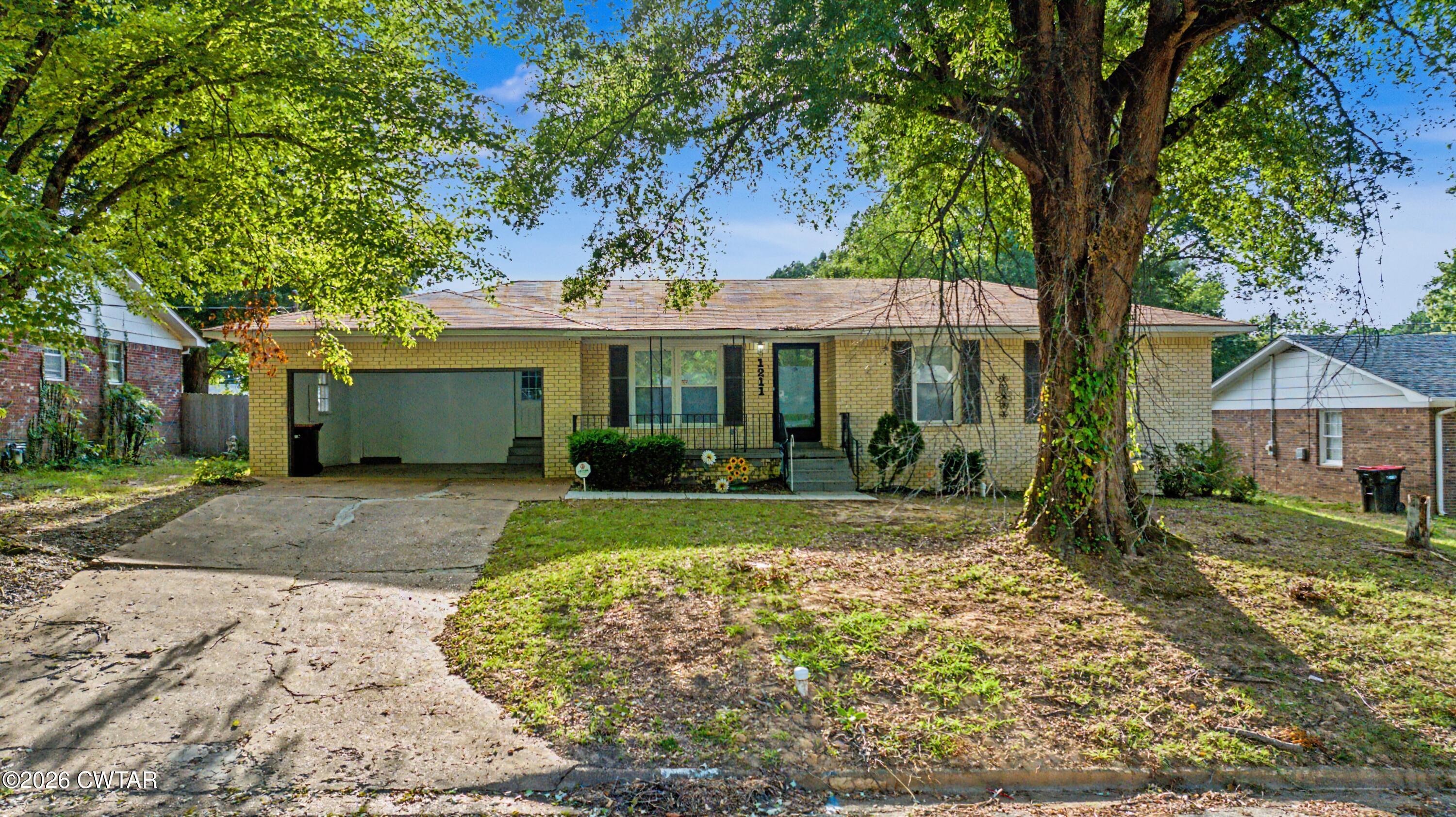 N 29th Ave, Humboldt, TN 38343