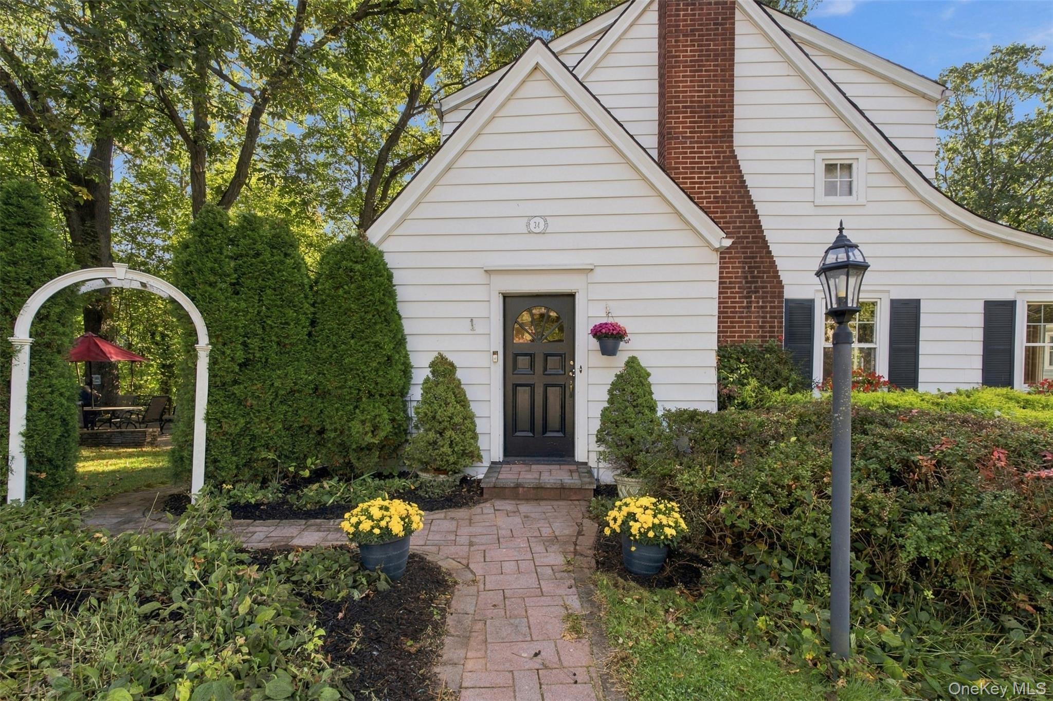 General Heath Ave, White Plains, NY 10603