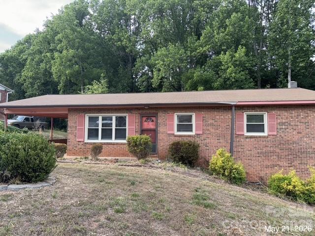 N Lail Ave, Morganton, NC 28655